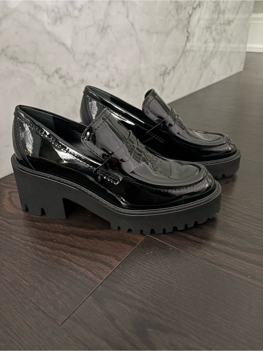 La Canadienne Black Patent Leather Chunky Lug Sole Penny Loafers EU 36.5 - NWOT